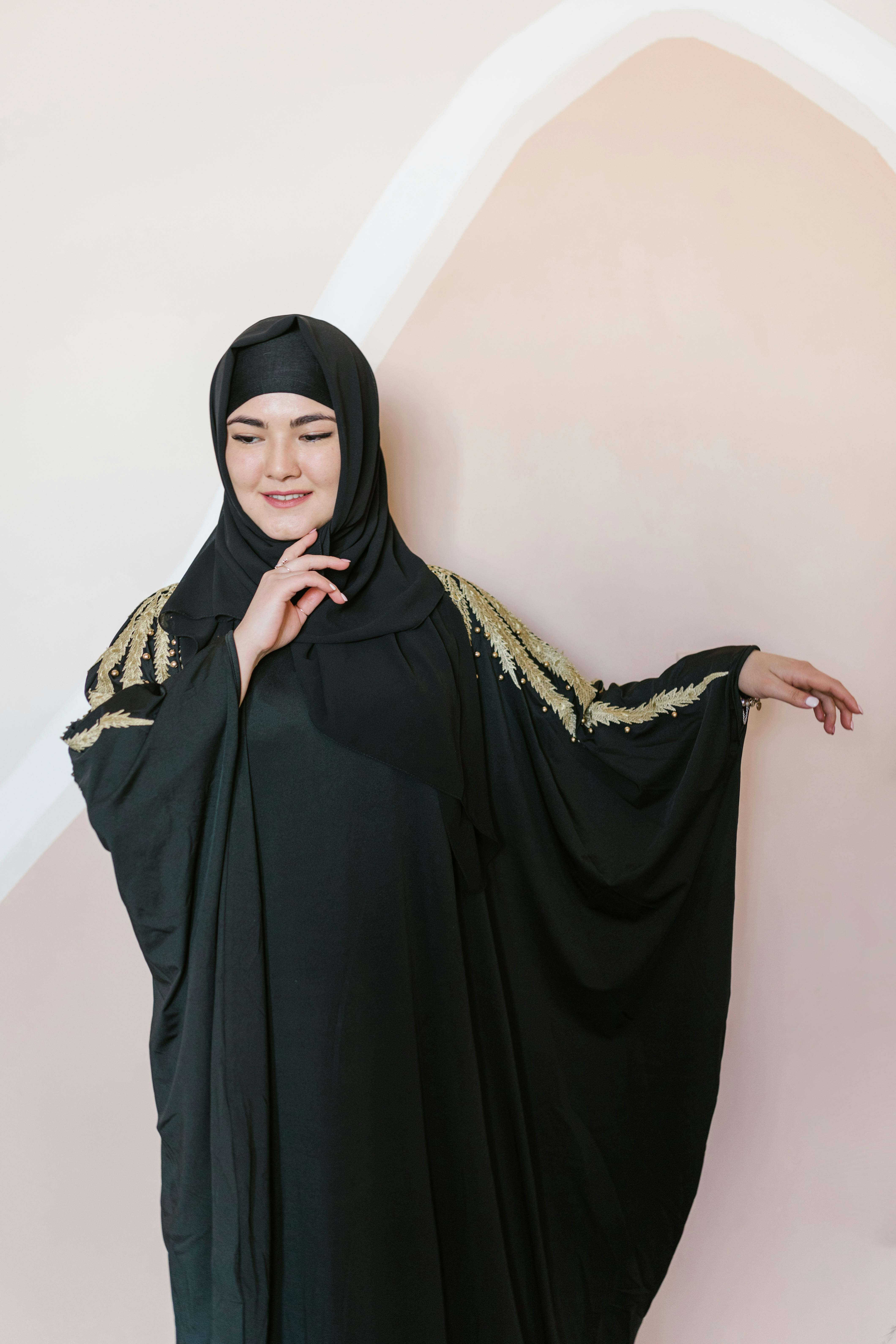Black Abaya